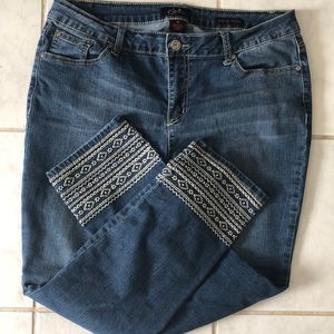 Earl skinny ankle jeans